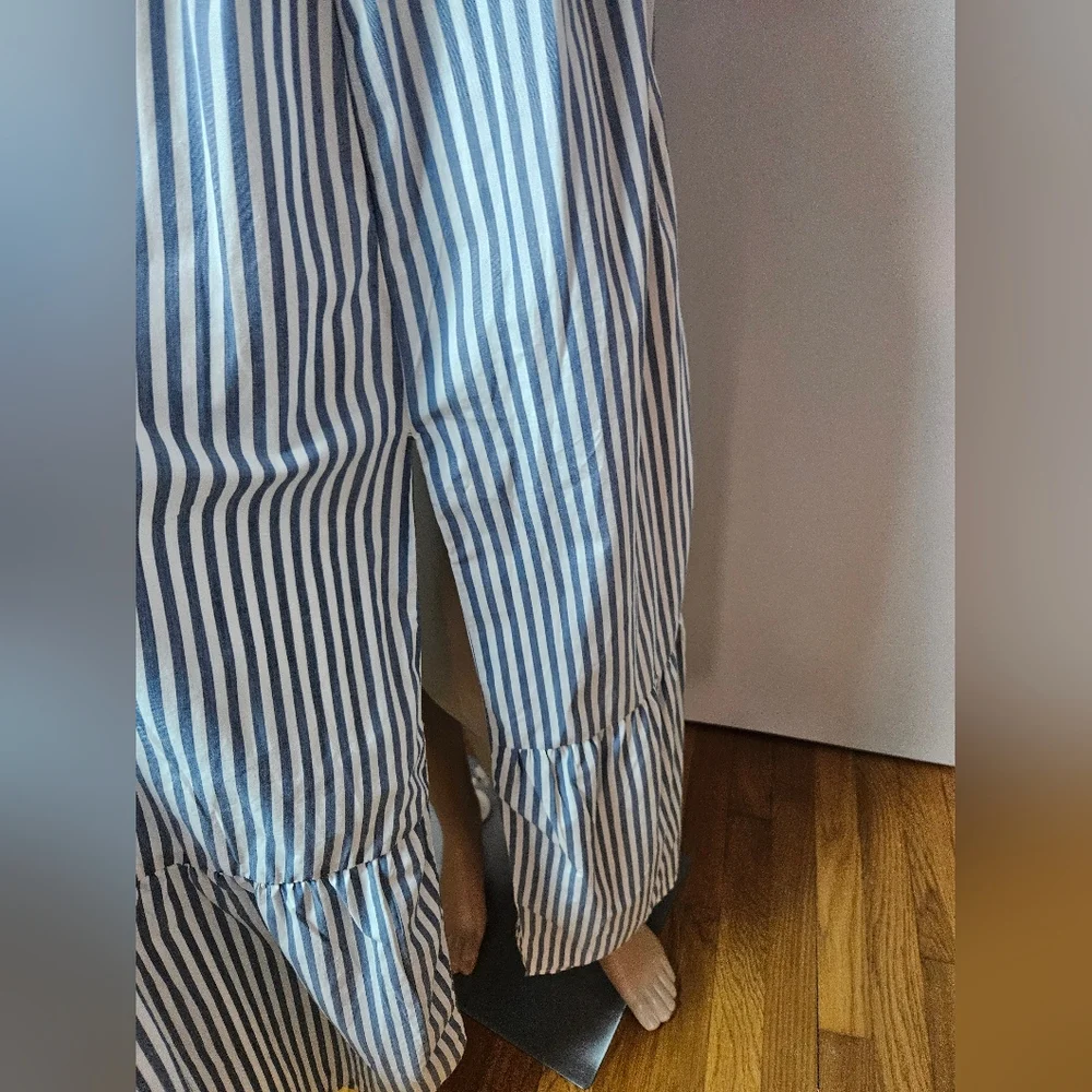 Abercrombie & Fitch Blue White StripedOff-the-Shoulder Maxi Dress Small Tall